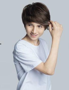 李晋臣个人资料,从平凡走向卓越的奋斗历程