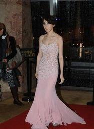 萧蔷性感照片,光影交织下的绝美风情