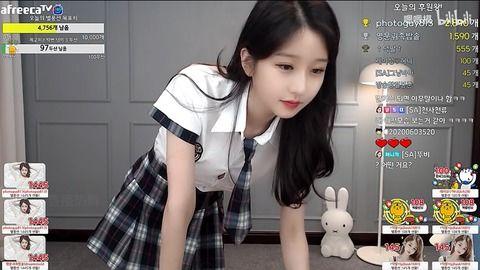 女主播 热舞在线播放